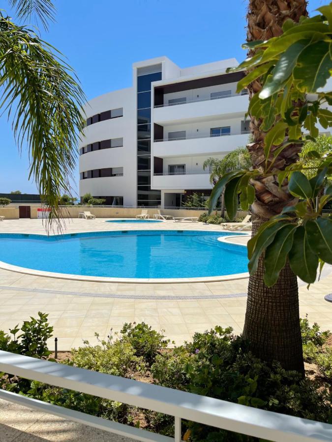 Beach Condo Porto Mos Лагуш Экстерьер фото