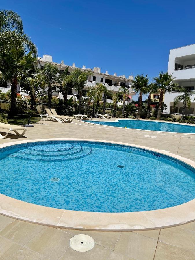 Beach Condo Porto Mos Лагуш Экстерьер фото